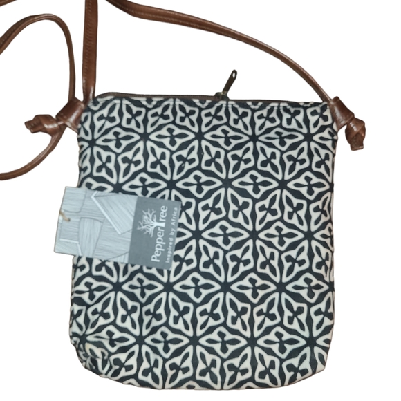 New Pepper Tree Canvas & Lether Mini Crossbody Bag - Picture 4 of 4